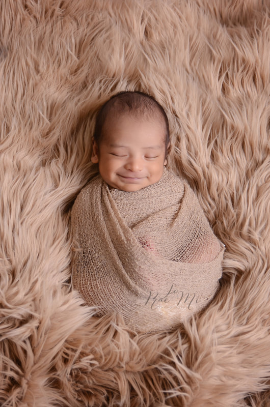 15 day old baby boy smiling {norco newborn photos}