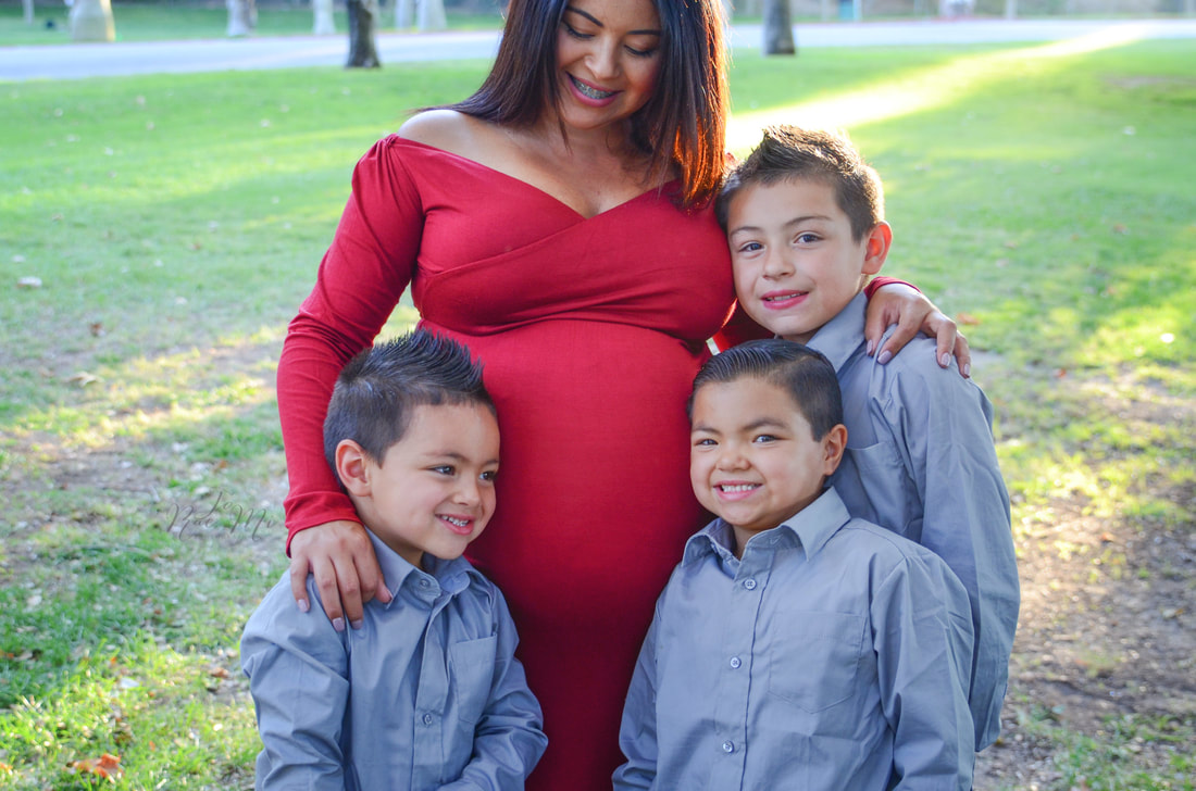 expecting ~ mama of 4 boys {riverside maternity photographer}